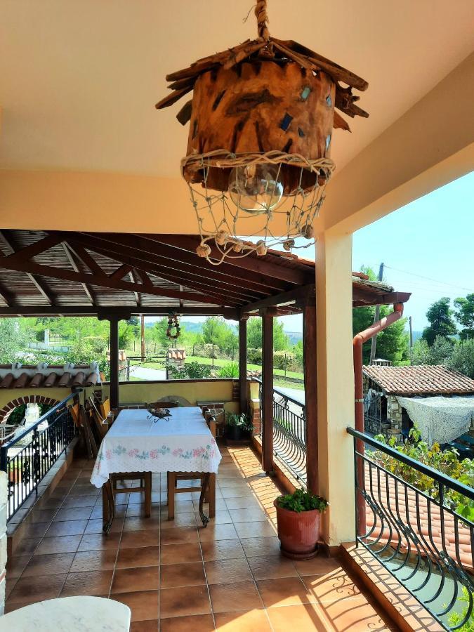 House With View *